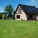 Pod Debem Landhuis