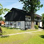 Pod Debem Landhuis Gorzebadz