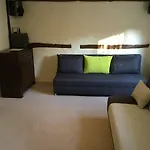 Pod Debem Landhuis *