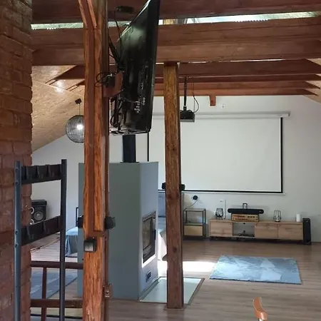 Pod Debem Landhuis *
